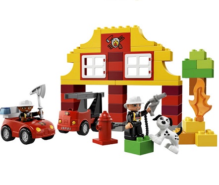 LEGO DUPLO 6138 Moja pierwsza remiza strażacka. LEGO DUPLO 6138 Moja pierwsza remiza strażacka.