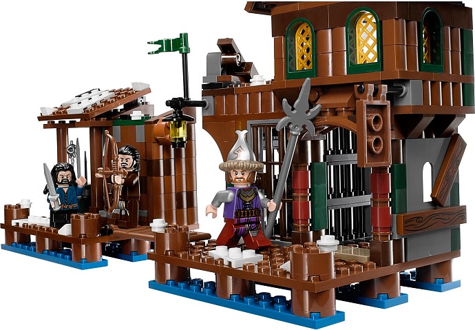 LEGO Hobbit 79013 Pościg w Mieście na Jeziorze KLOCKI LEGO LEGO Hobbit 79013 Pościg w Mieście na Jeziorze