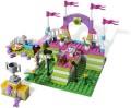 LEGO 3942 Wystawa psów w Heartlake 2.jpg