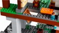 LEGO ® 21183 MINECRAFT Teren szkoleniowy