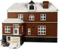 LEGO 21330 IDEAS Kevin sam w domu
