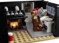 LEGO 21330 IDEAS Kevin sam w domu