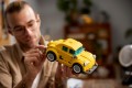 LEGO 10338 ICONS Bumblebee (10)