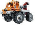 LEGO Technic 9390 Minipomoc drogowa 4.jpg