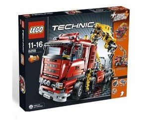 LEGO Technic 8258 Ciężarówka z dżwigiem