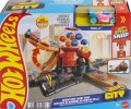 Hot Wheels JBM62 Sklepik Guma balonowa