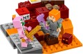 LEGO ® 21139 Walka w w Netherze