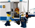 LEGO 60139 City Mobilne centrum dowodzenia6.jpg