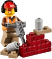 LEGO 60152 City Zamiatacz ulic i koparka8.jpg