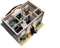 LEGO 10224 Town Hall 03.jpg