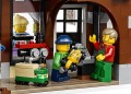 LEGO 10249 Creator Zimowy Sklep z Zabawkami