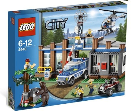 LEGO City Policja leśna 4440 Leśny posterunek policji