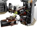 LEGO MonsterFighters 9466 The Crazy Scientist & His Monster 3.jpg