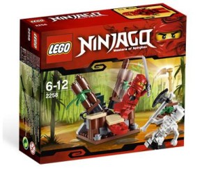 LEGO Ninjago 2258 Ninja w zasadzce.