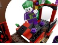 LEGO Super Heroes 6857 Ucieczka Dynamic Duo z Funhouse 4.jpg
