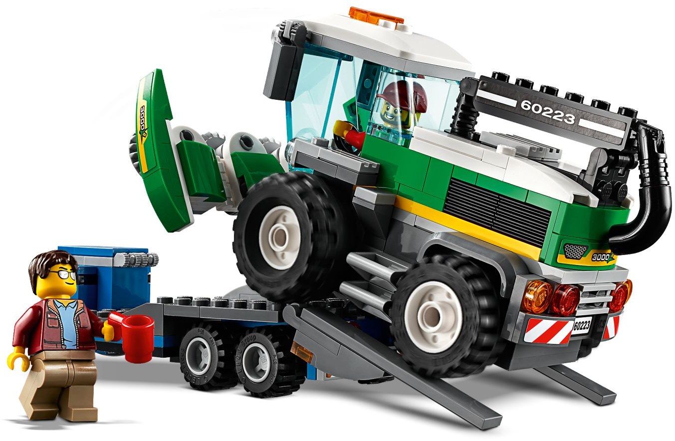 LEGO ® City 60223 Transporter kombajnu